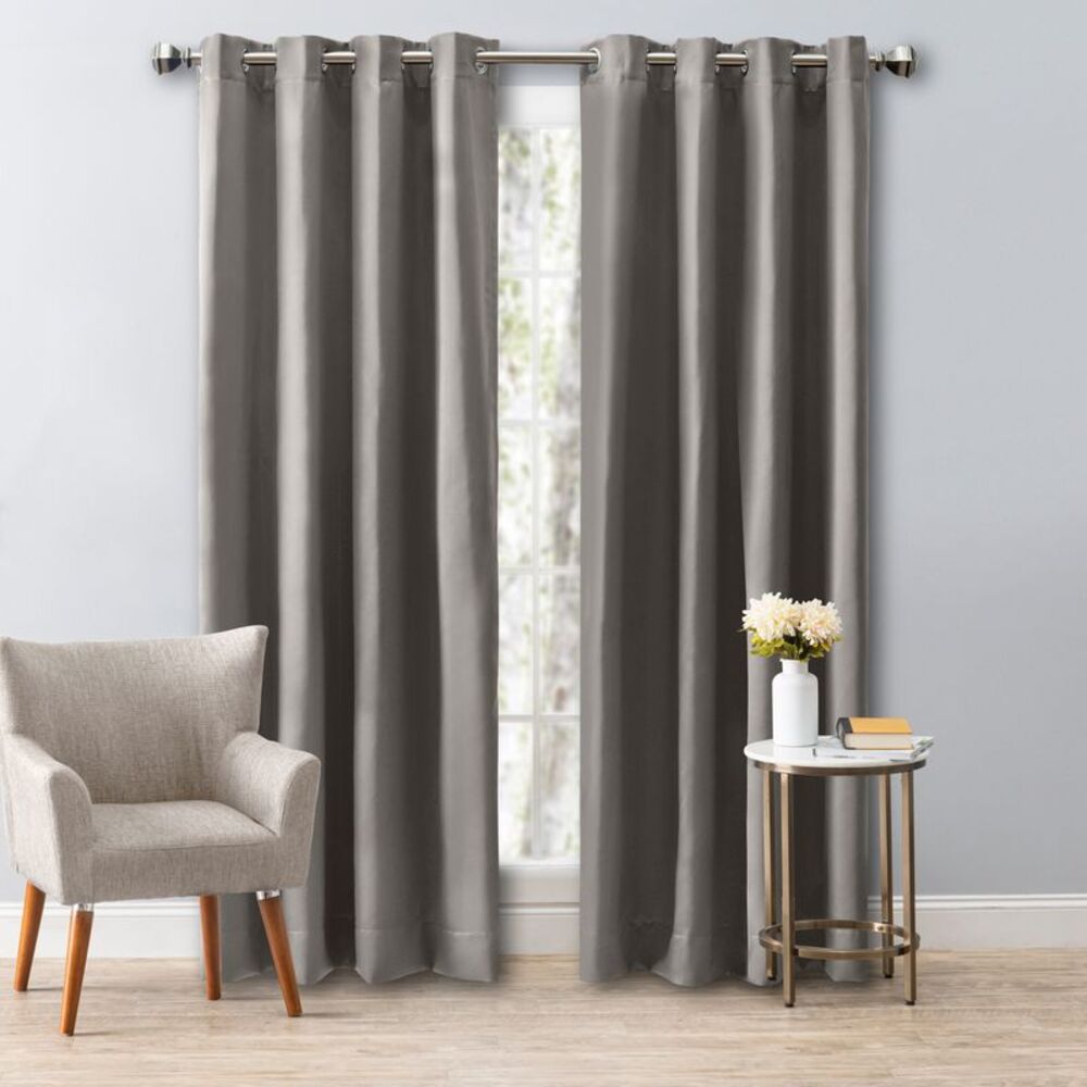 Ricardo Ultimate Black Out Grommet Panel 56x96 Grey